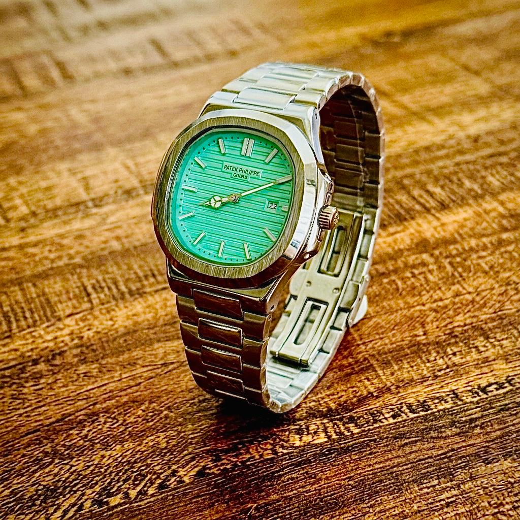 MInt aura silver casual watch-for men