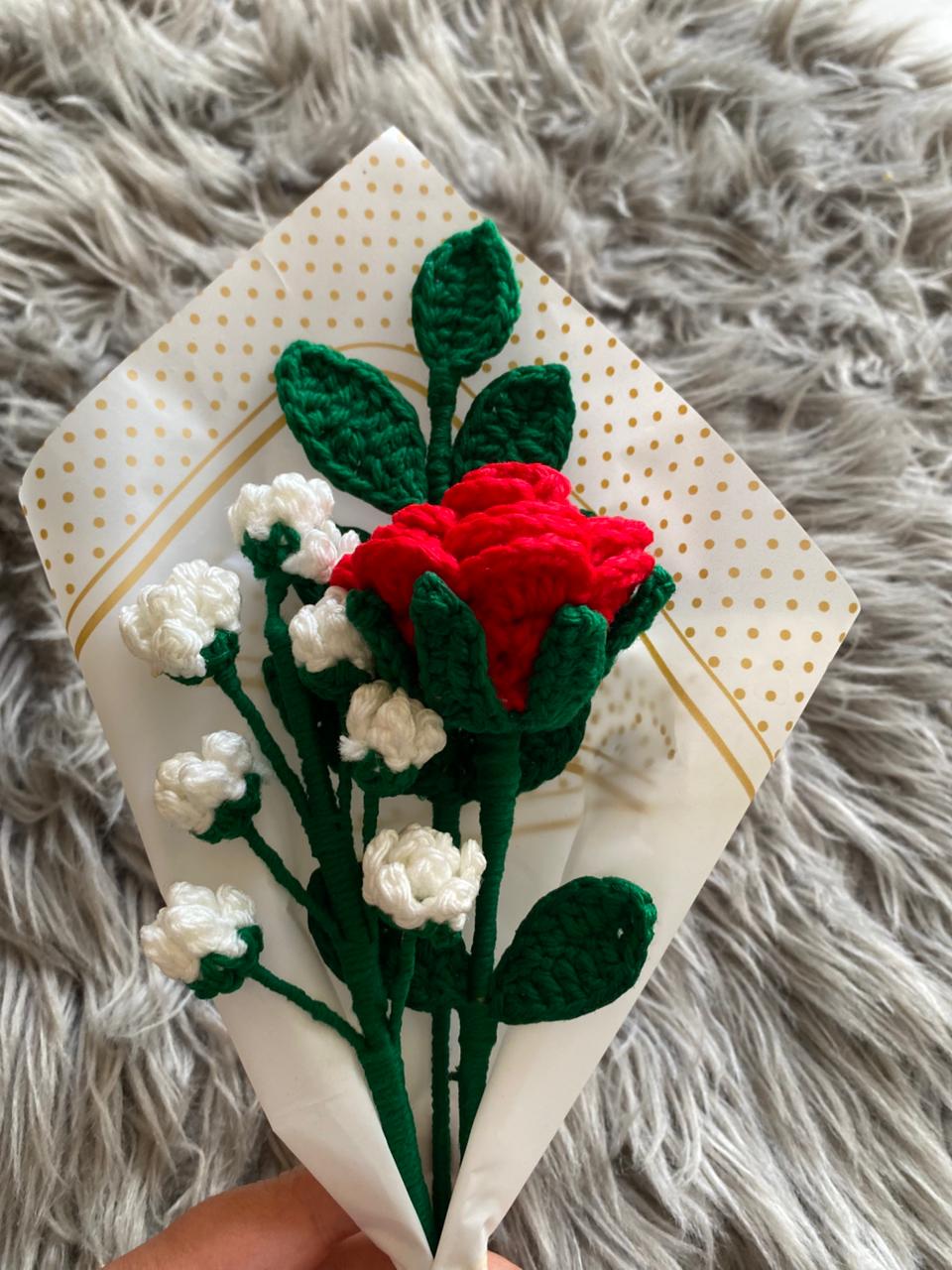 Woven Threaded Rose Bouquet